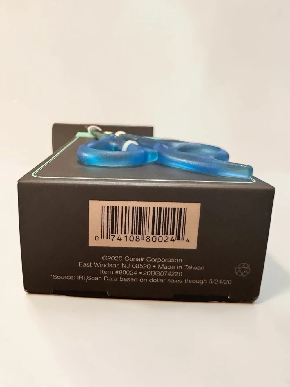 Conair Cut & Style 7” Blue Barber Shears with Haircut Cape